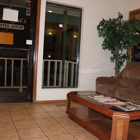 Oak Hill Inn And Suites Tahlequah Exteriör bild