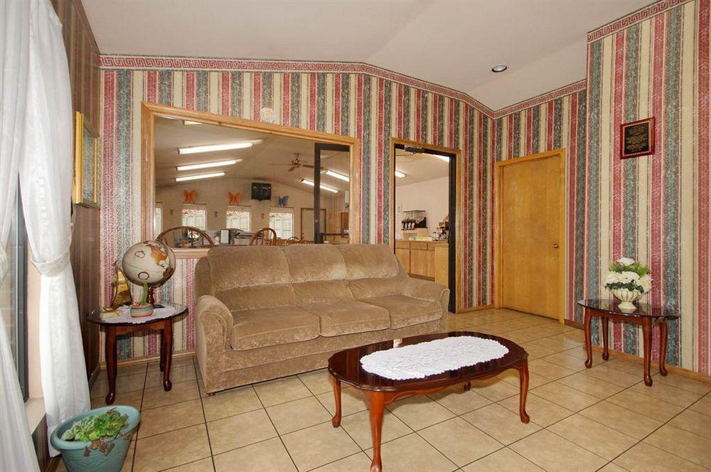 Oak Hill Inn And Suites Tahlequah Exteriör bild