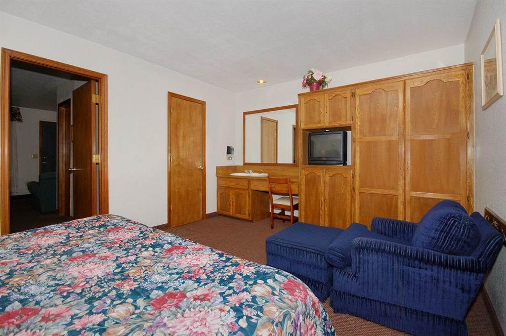 Oak Hill Inn And Suites Tahlequah Exteriör bild