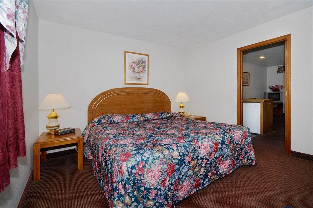Oak Hill Inn And Suites Tahlequah Exteriör bild