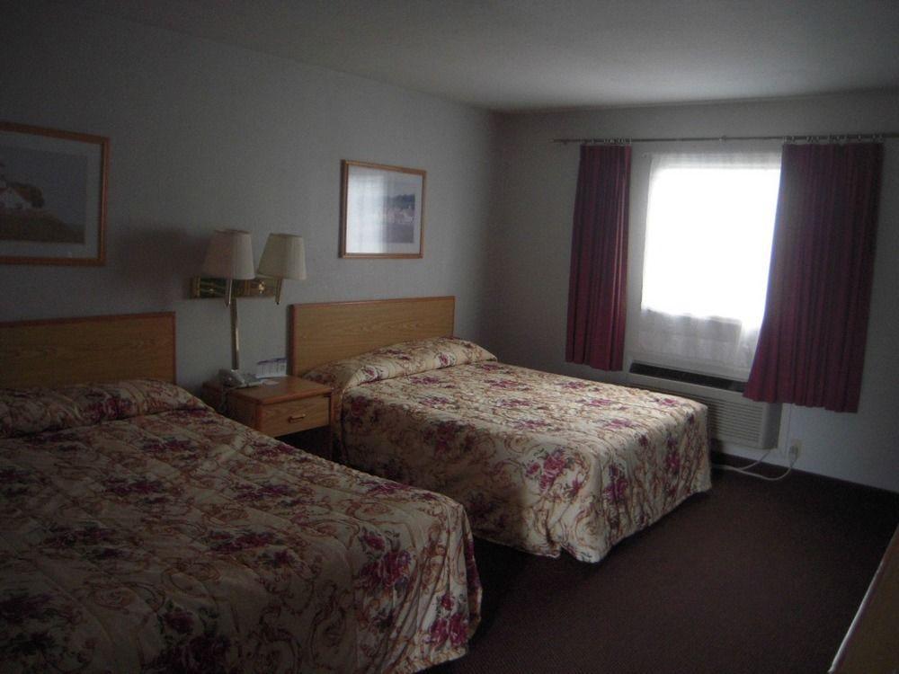 Oak Hill Inn And Suites Tahlequah Exteriör bild