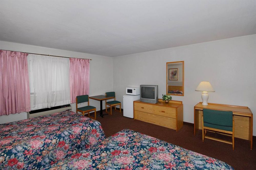Oak Hill Inn And Suites Tahlequah Exteriör bild